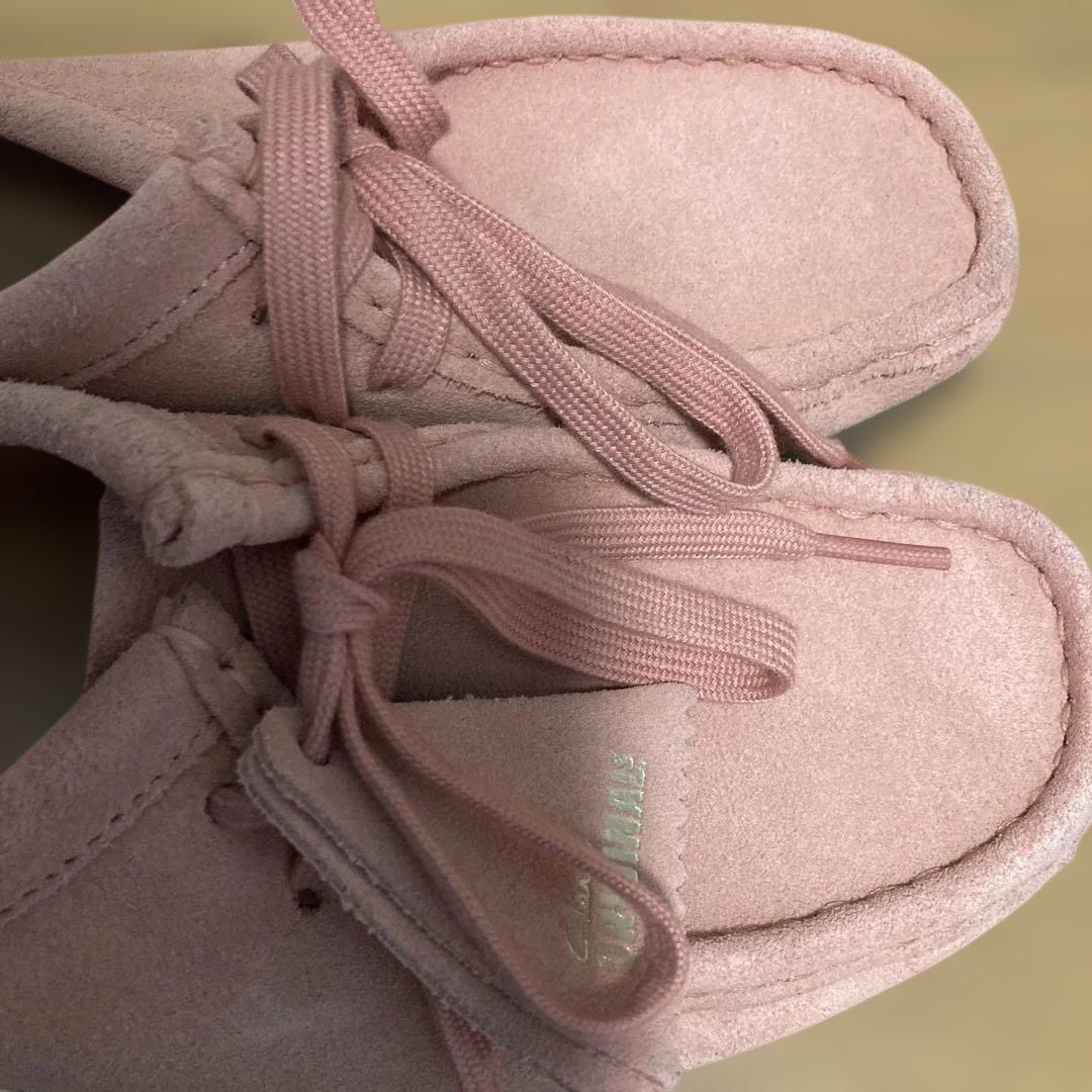 希少クラークス　ワラビー　ピンク23.5cm