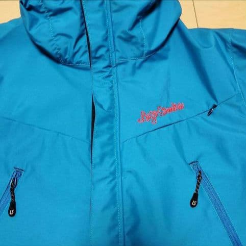 【新品未使用】ルースイソンブラ ピステ パーカー L 青 ジャム ジャケット