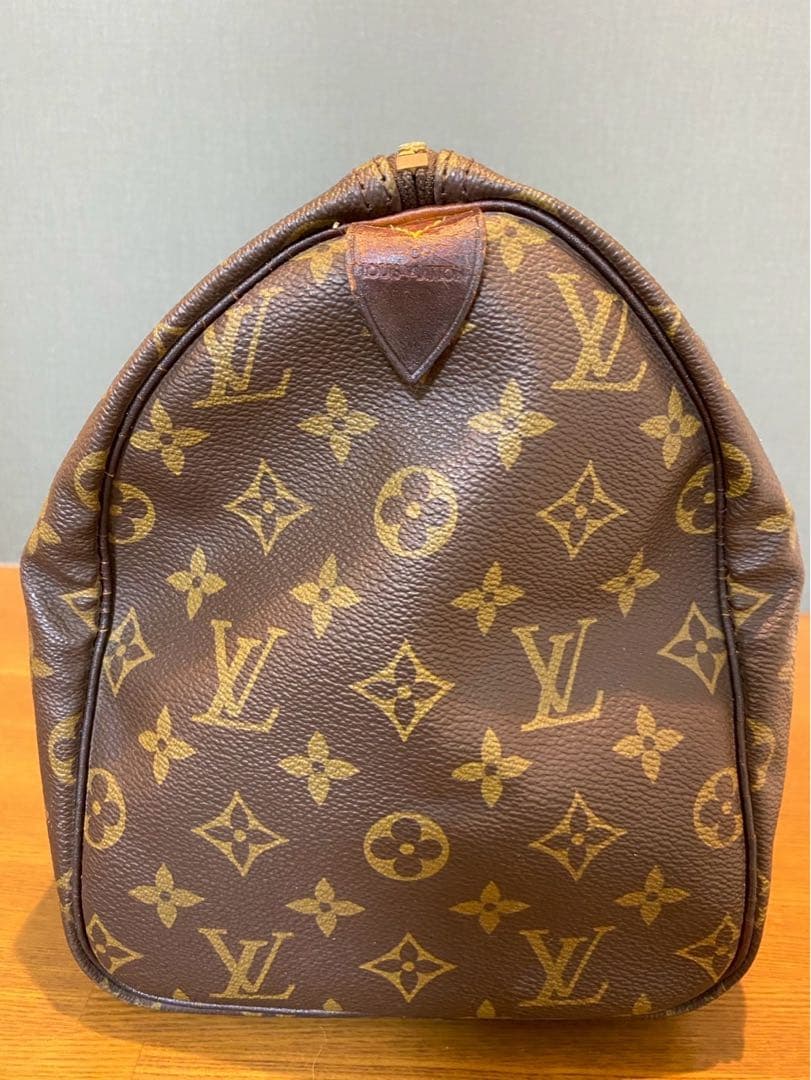 LOUIS VUITTON ルイヴィトン モノグラム スピーディー30