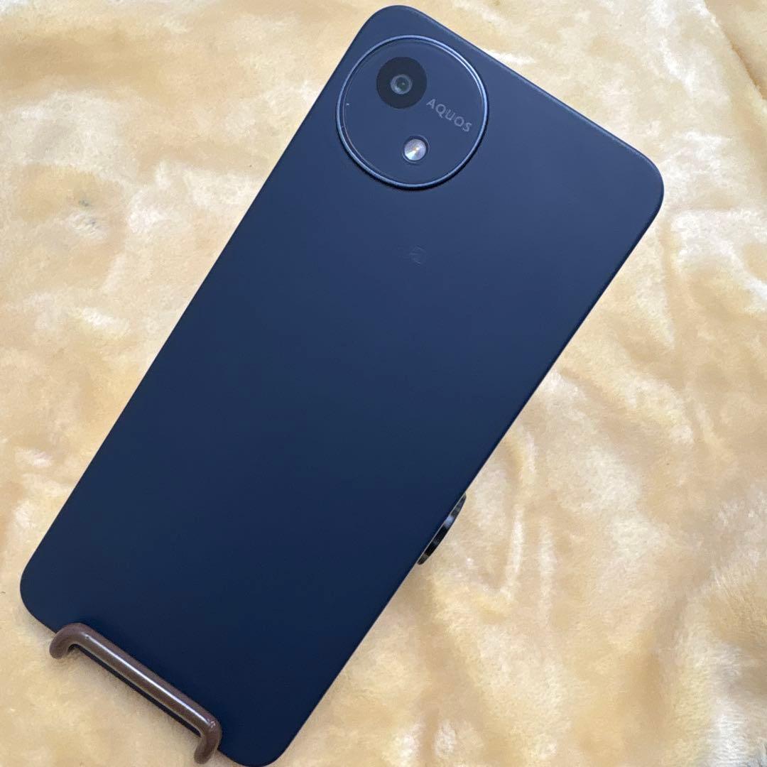 docomo AQUOS wish 4 ブラック SIMフリー