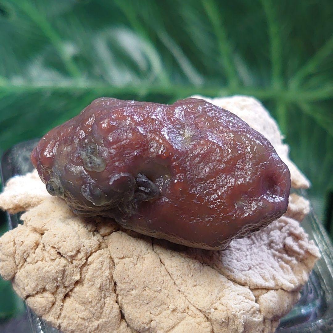 ウイグルゴビ瑪瑙 原石 黒山瑪瑙 氷皮付き 激レア 大粒  ゴビアゲート