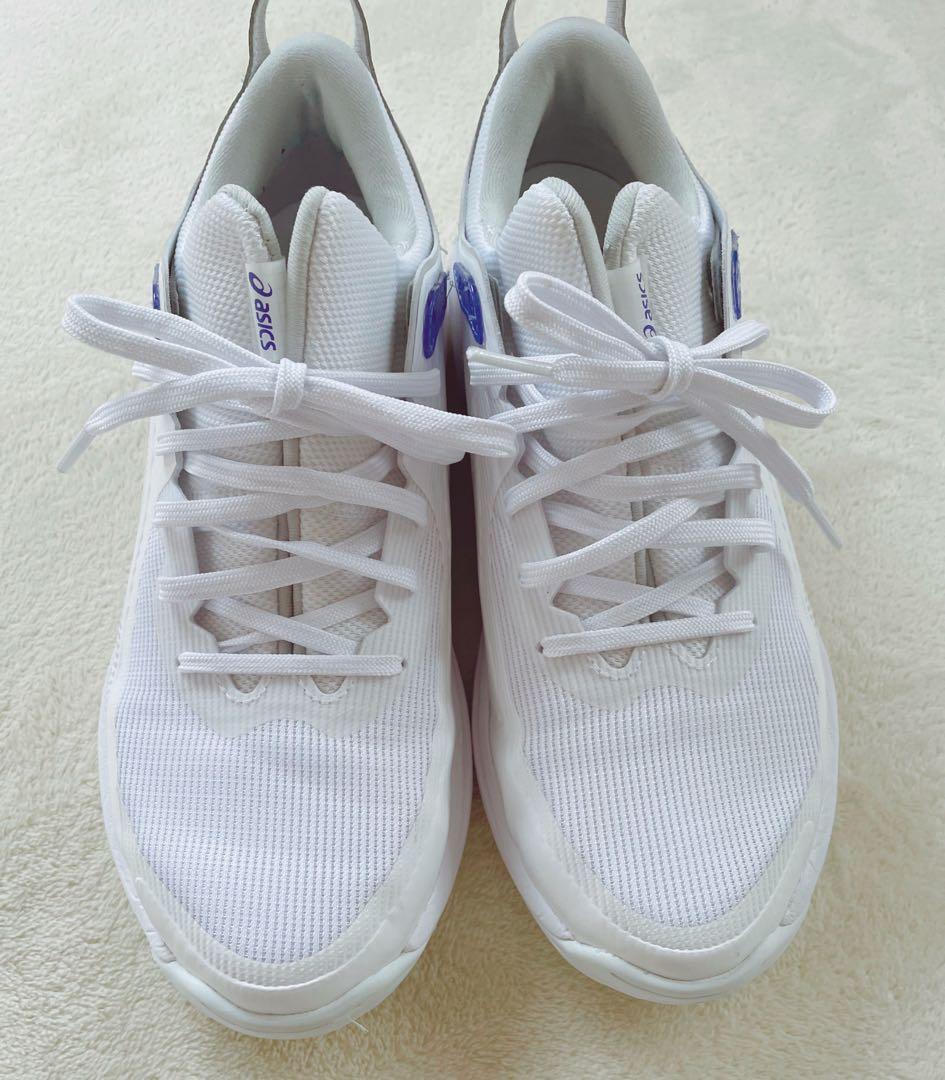 【タリーズ】ASICS GLIDE NOVA FF 4