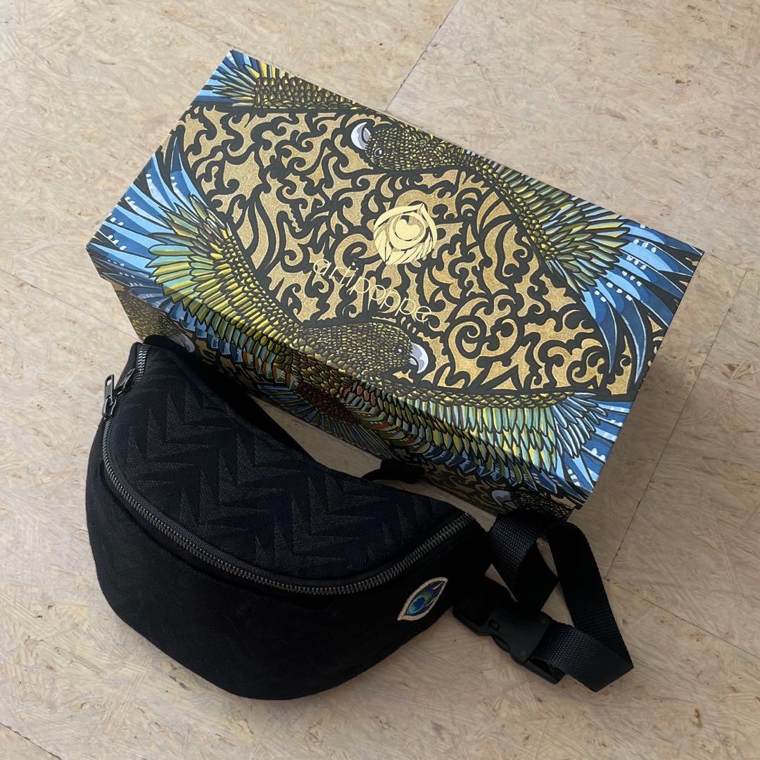 【新品未使用】artipoppe アーティポッペ ウエストバッグ