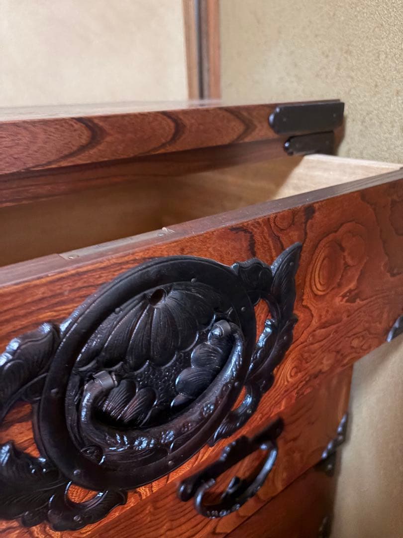 岩谷堂箪笥 アンティーク民芸品 収納箪笥 チェスト 整理ダンス鍵あり民芸家具