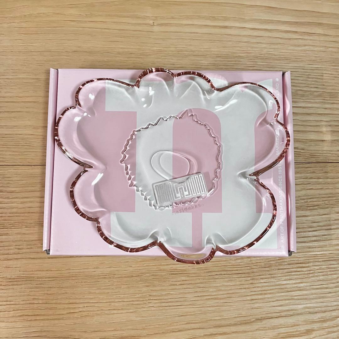 【新品未使用】マリメッコ　marimekko ウニッコ　ガラス　プレート　皿　桜