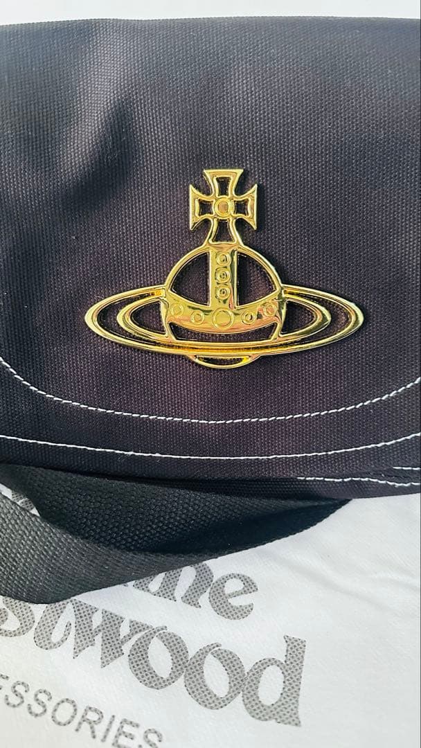 ヴィヴィアンウエストウッド　ショルダーバッグ　美品