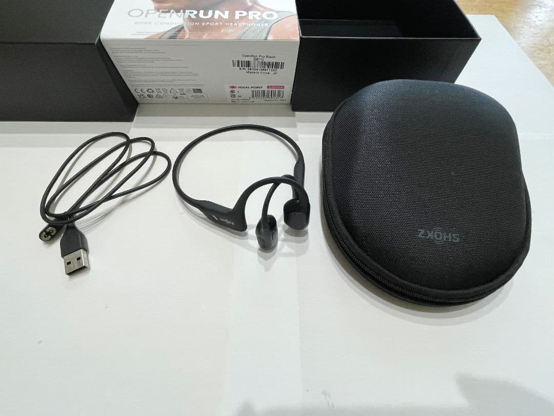 SHOKZ OpenRun Pro 骨伝導イヤホン ブラック