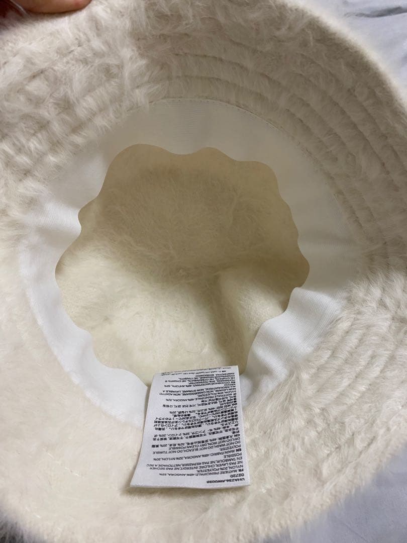 ✨半額✨店舗品切⭐️新品未使用⭐️AmiParisアミパリス ファーバケットハット