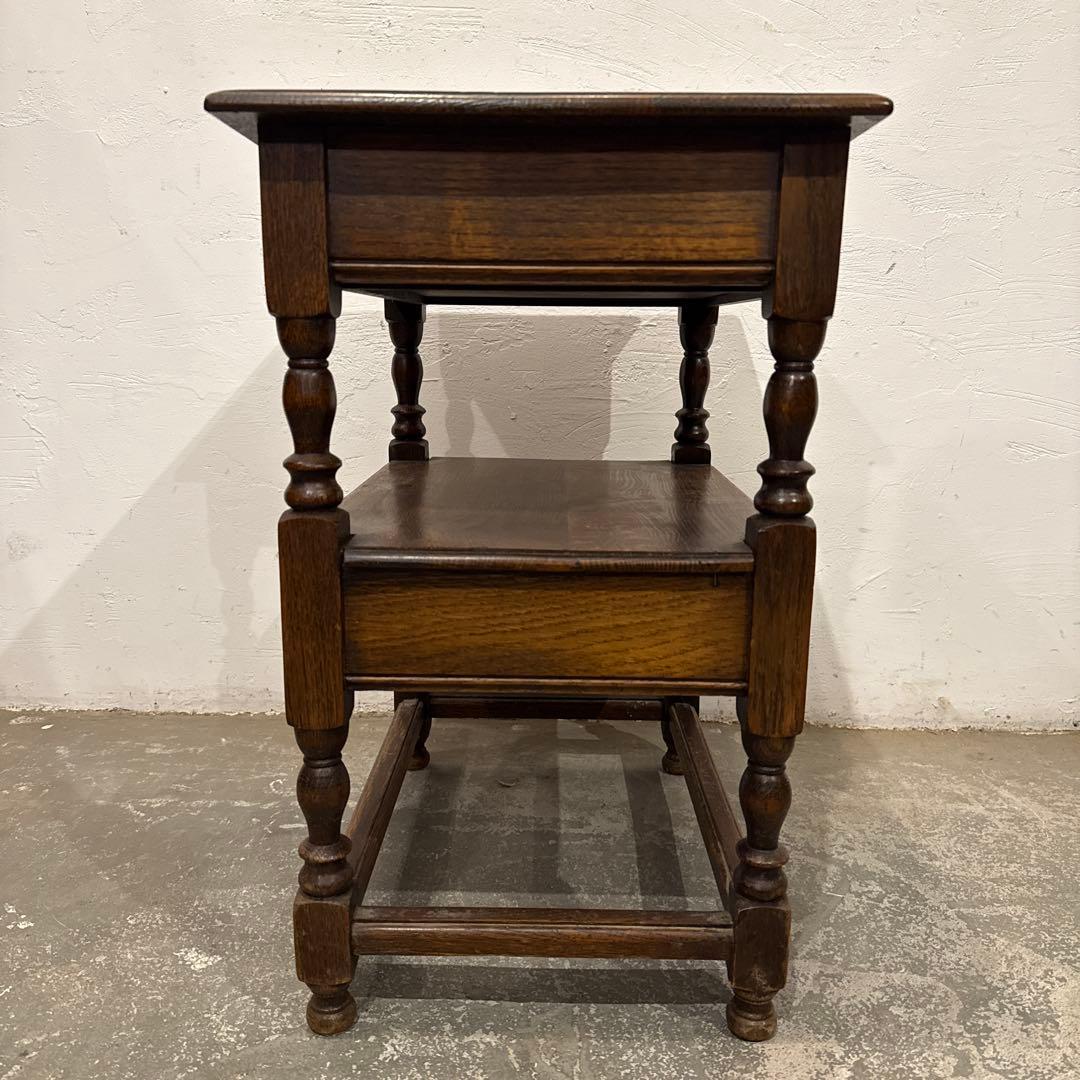 年末年始saleヴィンテージ　木製サイドテーブル　引き出し付き　2段