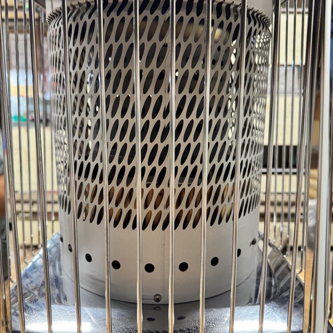 ①DAINICHI FM-196F ガスファンヒーター 円筒形 安全ガード付き