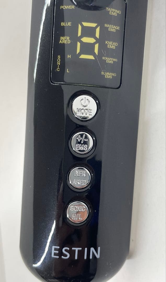 ESTIN MAKE QUTTO 美顔器