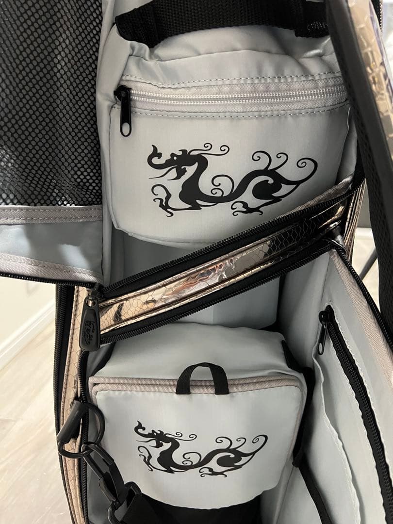 DANCE WITH DRAGON キャディバッグ3月16 日まで値下げ中