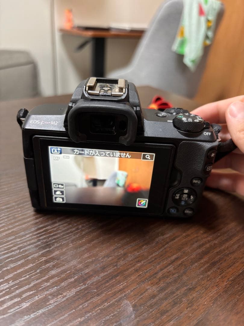 Canon EOS kiss m2ミラーレス一眼カメラ