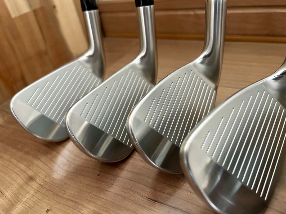 タイトリスト T200 N.S.PRO 880 AMC 6本6-9,PW,48