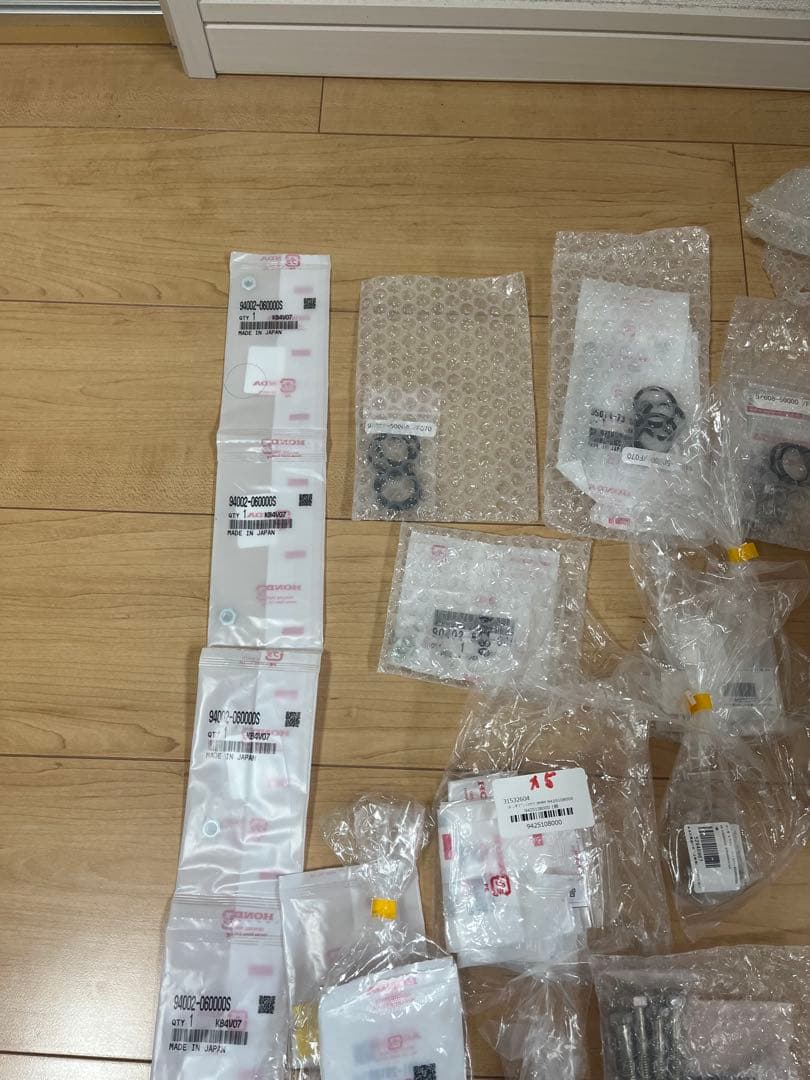 HONDA CB750FOUR 新品パーツ詰合せ