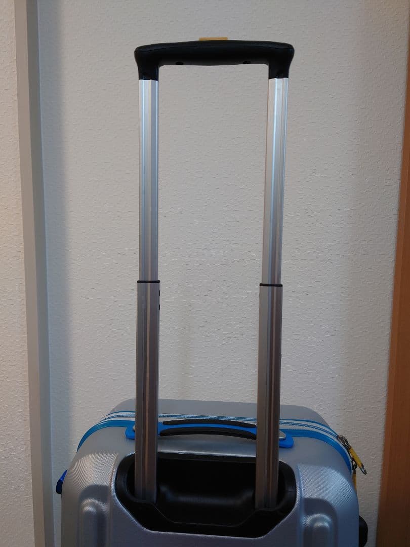 イノベーター　スーツケース　機内持ち込みサイズ