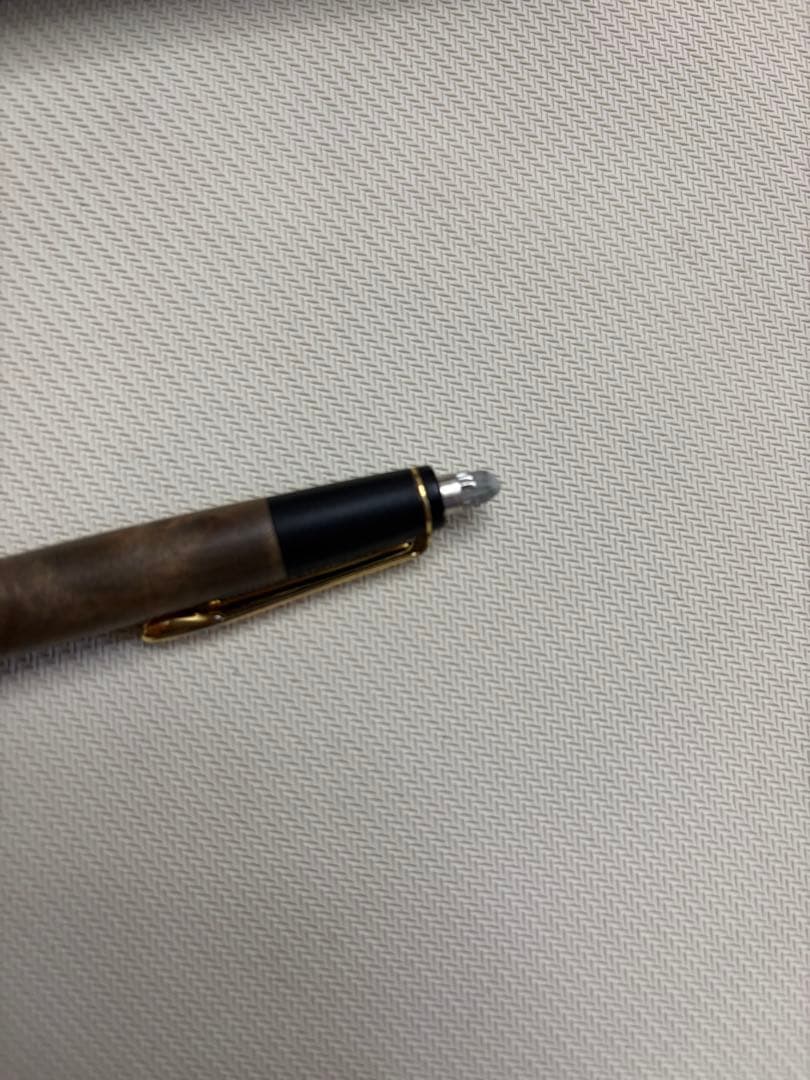 ボナンペンマーブルウッド真鍮金具