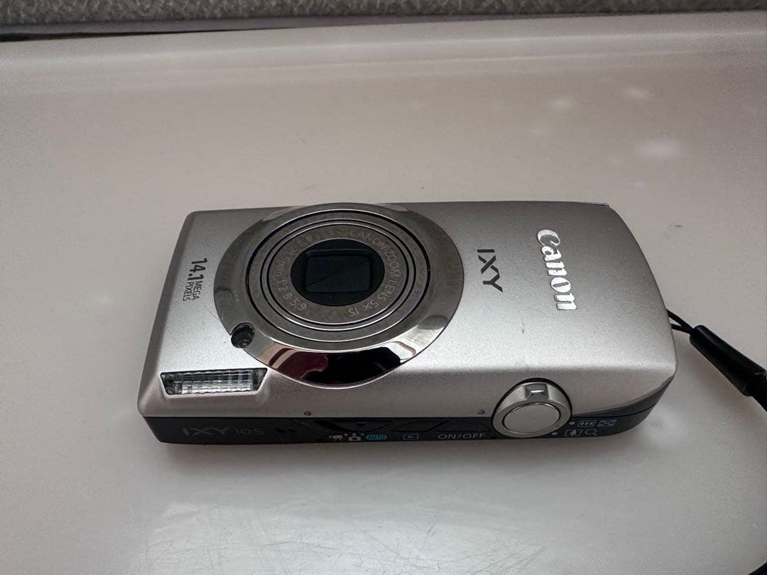 【Canon】IXY 10S コンパクトデジタルカメラ シルバー