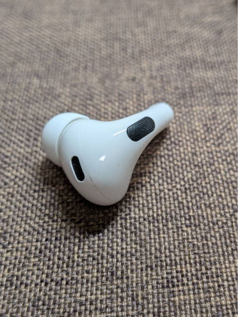 右耳 Apple AirPods Pro 第2世代 正規品 片耳815