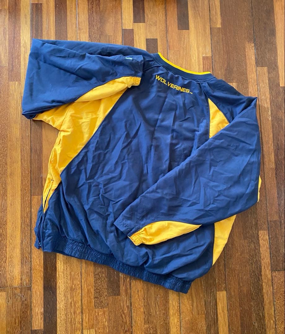 ▽Michigan ▽North Carolina ▽Rams 3点セット