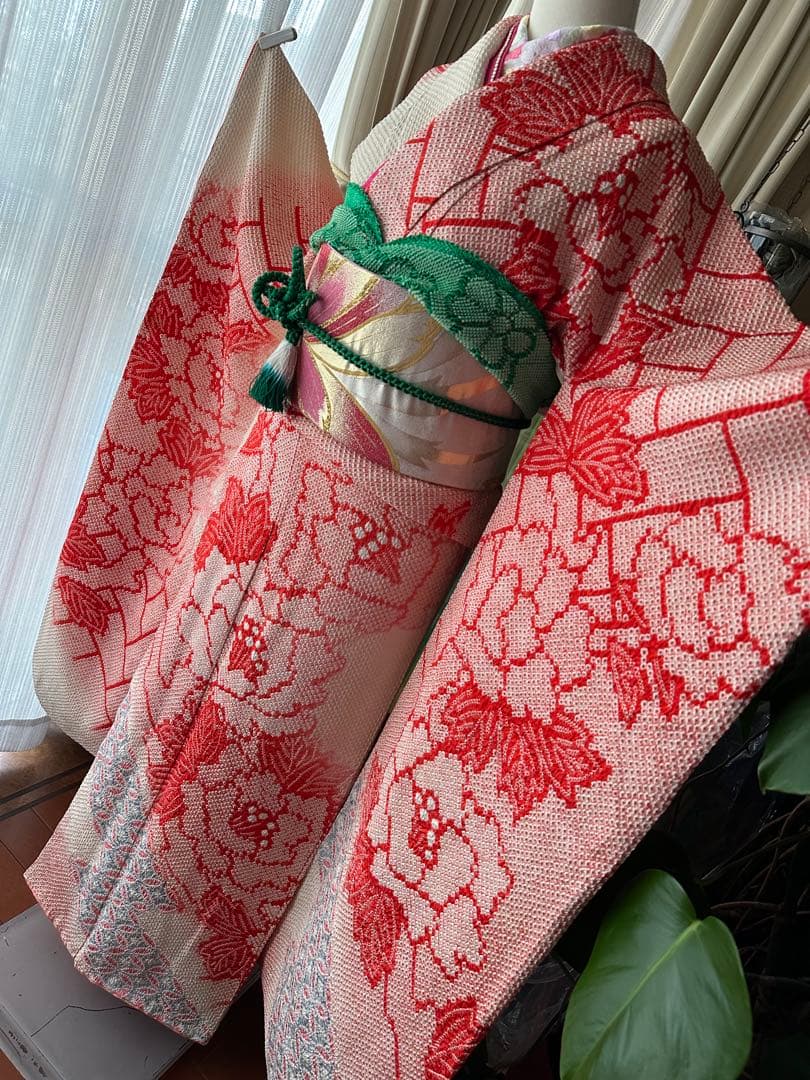 여 振袖フルセット 総絞り 赤×アイボリー