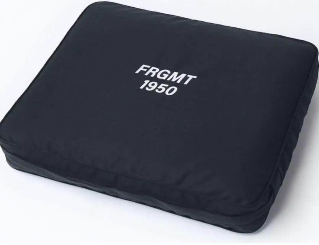 Fragment x G1950 Floor Cushion 新品未使用品
