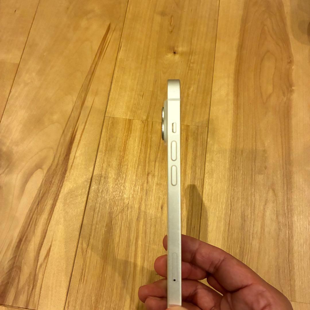 Apple iPhone 14 ホワイト 本体　256GB