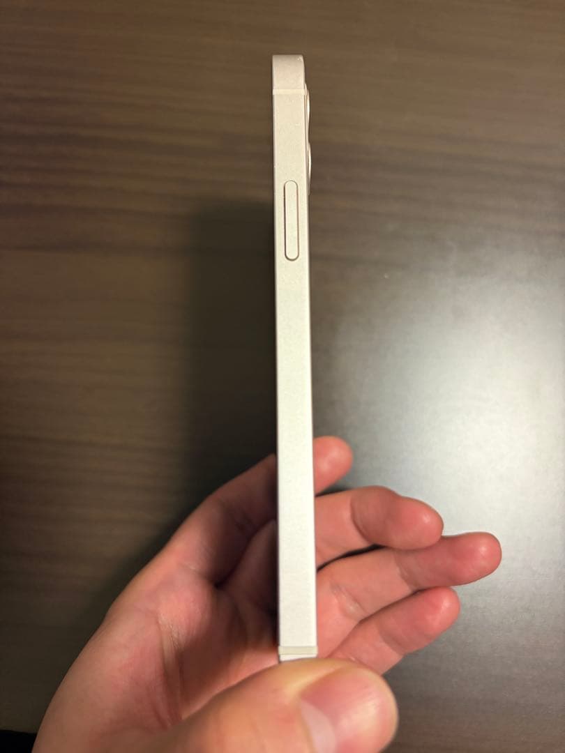 【256G】Apple iPhone 12 ホワイト 本体