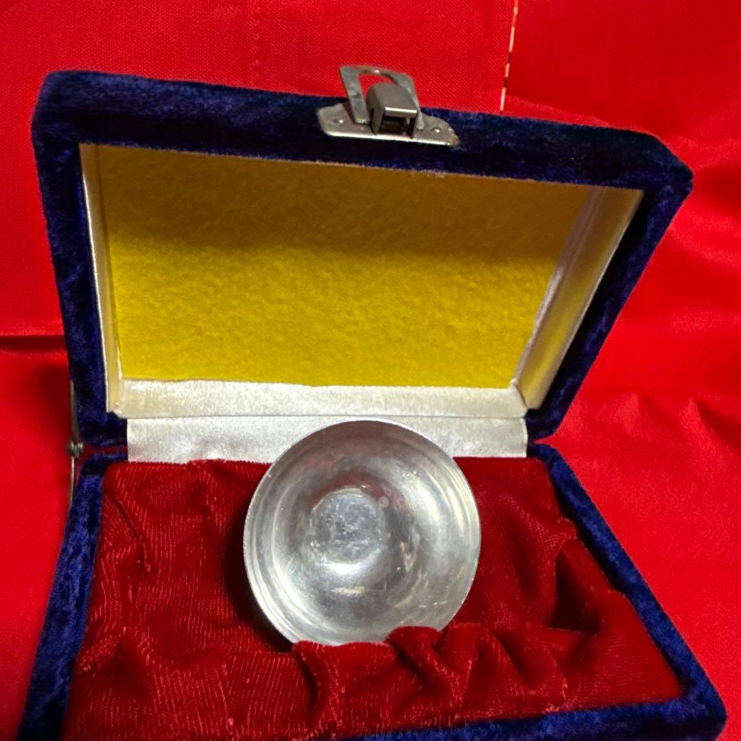 超希少品 大東亜戦争従軍記念 司九九三五 銀杯(年数経過品）vintage