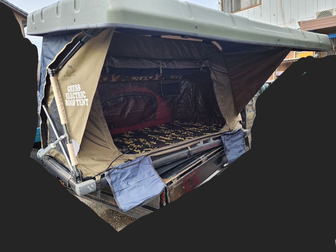 B-BASE様 GRESS電動ルーフテント