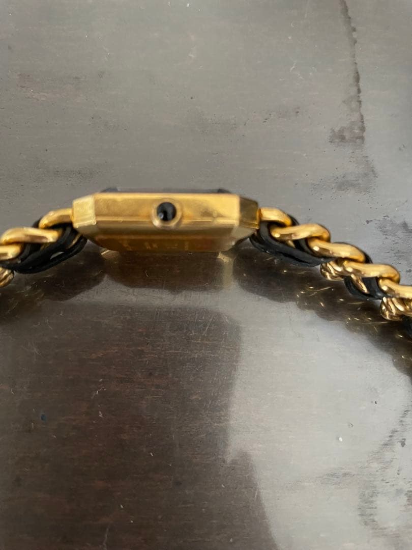 M*i様 CHANEL Montres Watches ゴールド ブラック