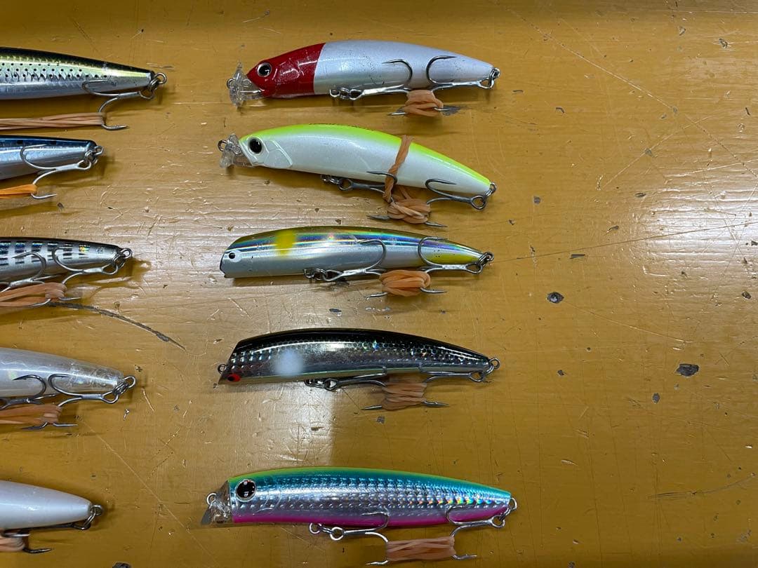 【土日限定値下げ】シーバスルアーまとめ売り　14個