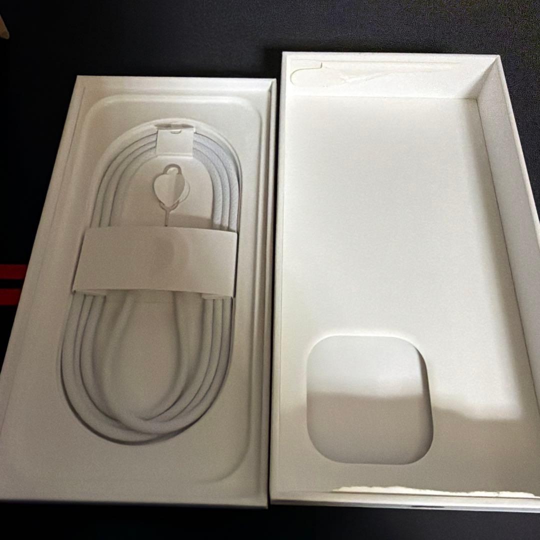 iPhone16pro ブラックチタニウム　128GB