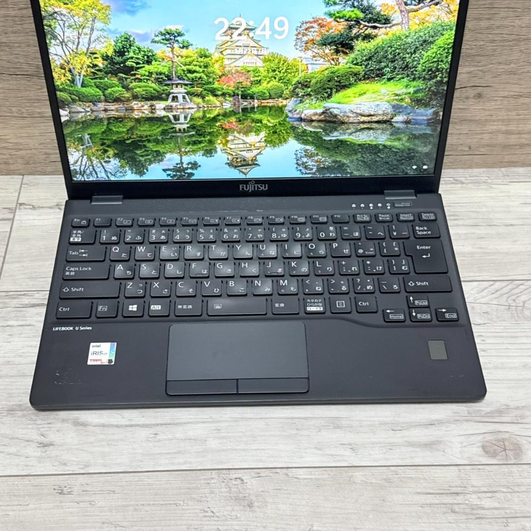 ダイナブック G83/HU Corei5 11世代 256G