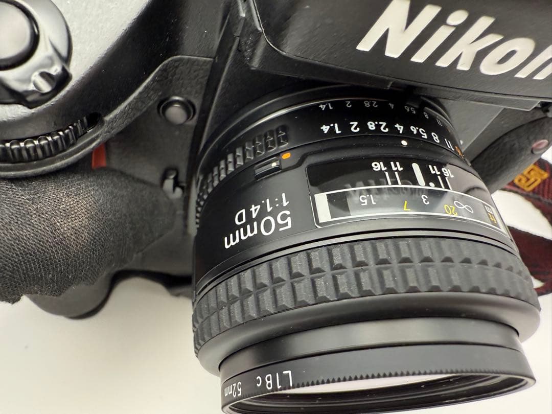 Nikon F5 一眼レフカメラ AF Nikkor 50mmレンズ付き