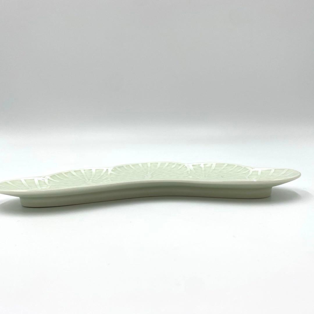 【新品】有田焼幸楽窯　錦銀松葉形前菜皿　縁起物