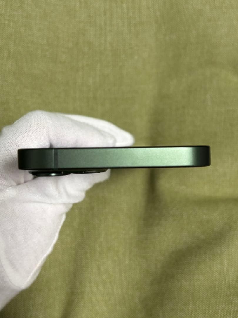 iPhone13 128GB グリーン　保護フィルム付き