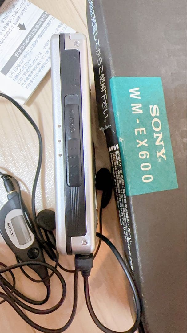 ジャンク　SONY カセットウォークマン WM-EX600 WALKMAN