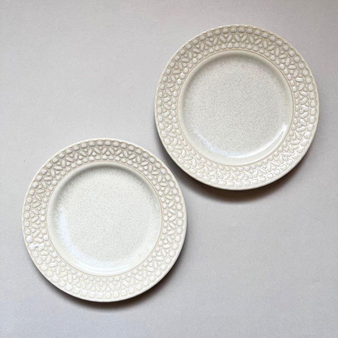 美濃焼　レース　ケーキ皿　取り皿　17cm 生成りホワイト　2枚