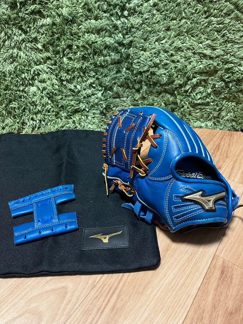 ミズノ グローバルエリート少年軟式 ブルー 左投 坂本選手モデル