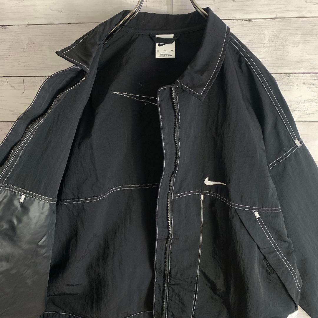 古着 ナイキ NIKE ナイロンジャケット 刺繍ロゴ 白ステッチ