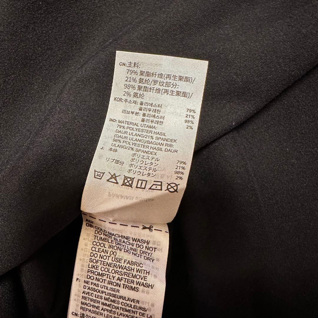 長袖　ハイネック　フリルスカート　サイズS セットアップ　春夏秋