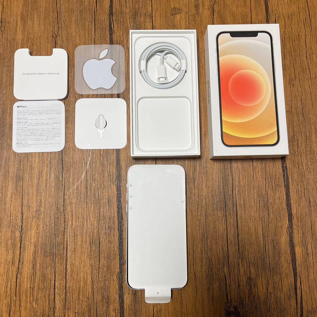 iPhone 12 ホワイト 256 GB SIMフリー