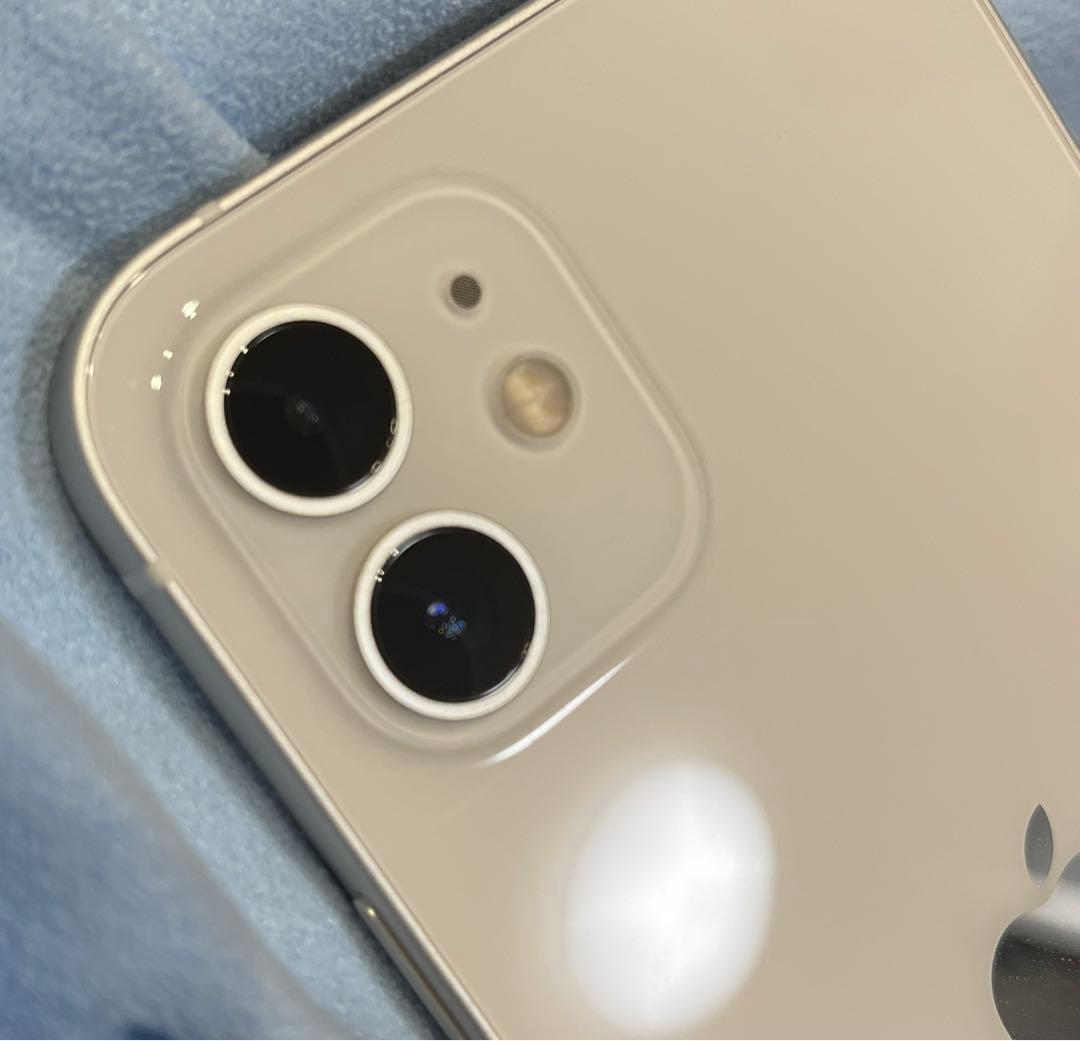 iPhone 12 ホワイト 256 GB SIMフリー