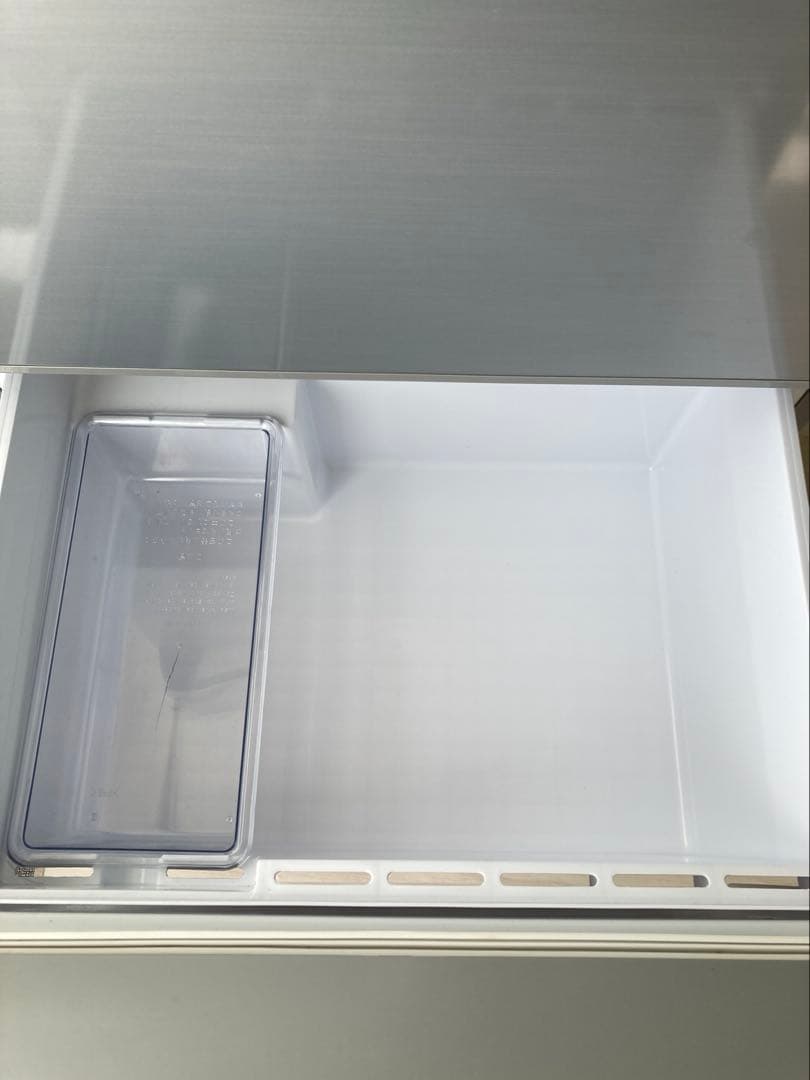 AQUA 3ドア ノンフロン冷凍冷蔵庫 2020年製 AQR-27J