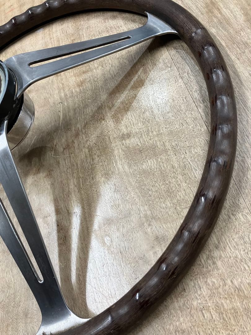 初代シルビアCSP311 純正ステアリング当時物　ウッドに割れもない上物です昭和