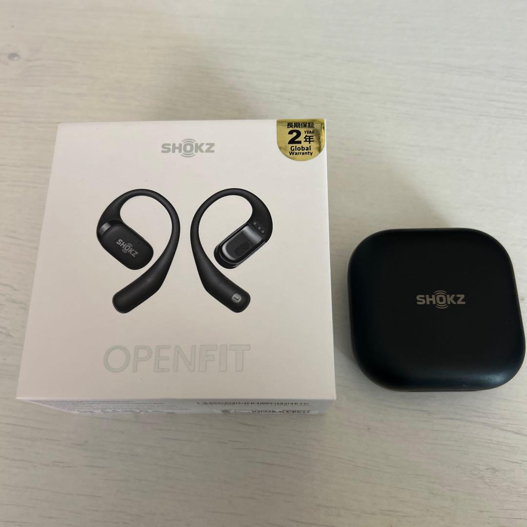 ケ*ー様 SHOKZ OPENFIT ワイヤレスイヤホン ブラック 充電ケース付
