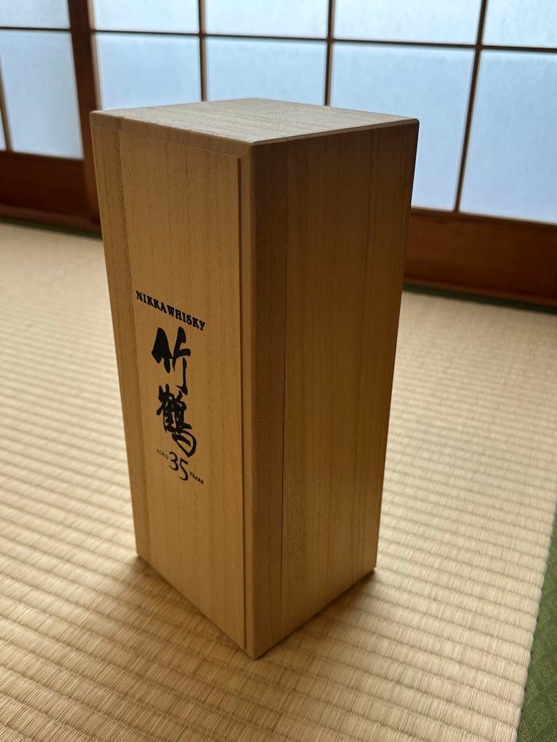 『NIKKA WHISKY 竹鶴 35年』2011