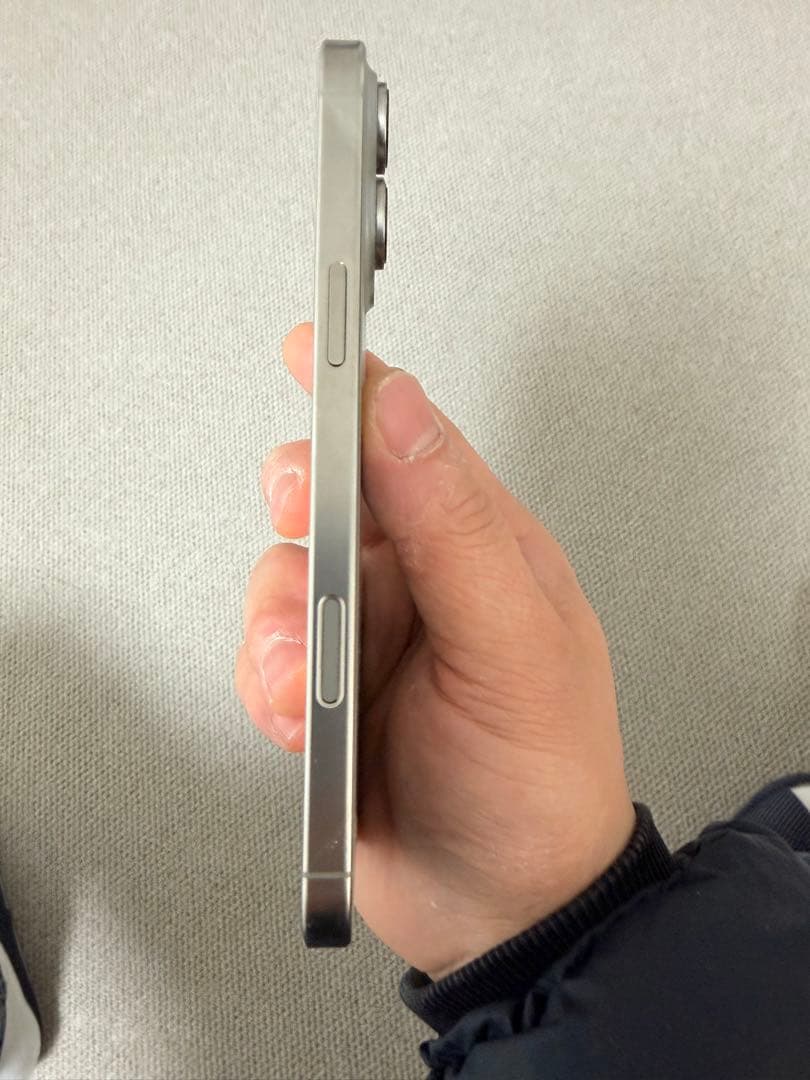 Apple iPhone 16 Pro Max 512GB シルバー