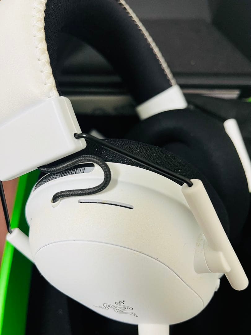 ま*ち様 Razer BlackShark V2 Pro ホワイト！イヤーパッド